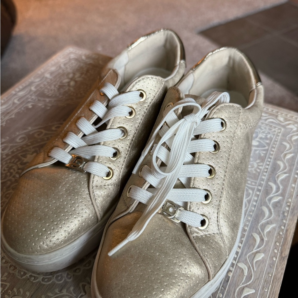 Liz Claiborne Gold and White Sneakers Classic Style